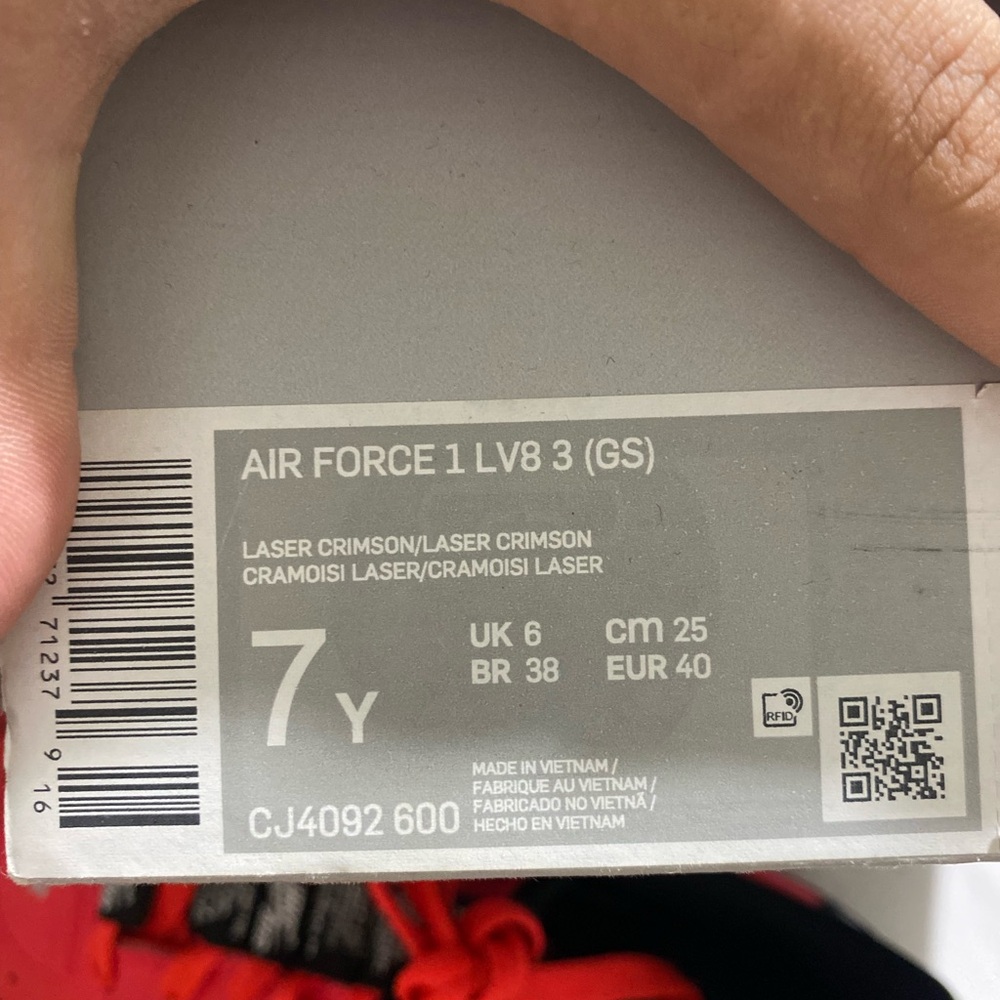 Hello , im selling these air forces 1 they are called laser crimson